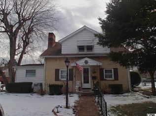 1042 Monroe St, Steelton, PA 17113