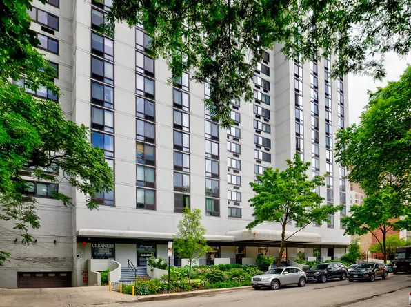 1221 N Dearborn Pkwy #806S, Chicago, IL 60610