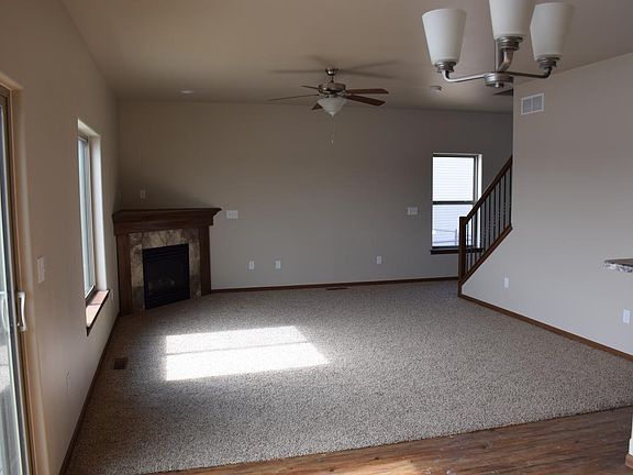 2nd image of 1360 Whipple Ct