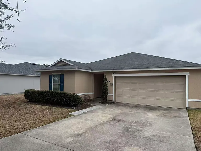 76674 Timbercreek Blvd — Photo 2