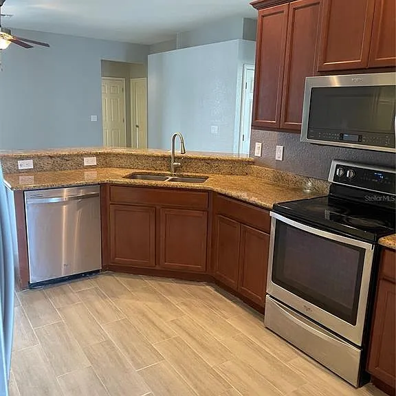 2597 Highlands Creek Way — Photo 5