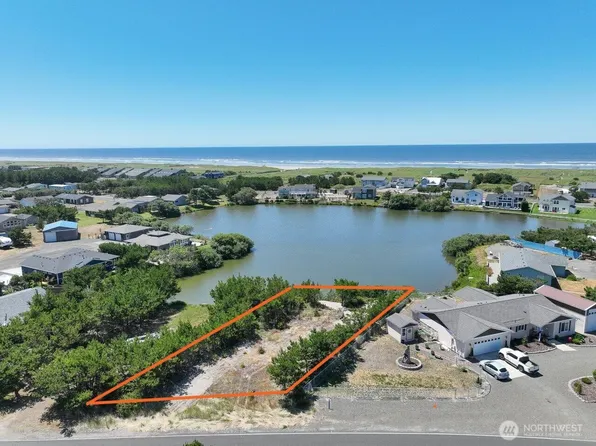 34209 I Street, Ocean Park, WA 98640