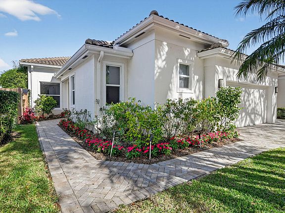 5th image of 2331 NW 66th Drive