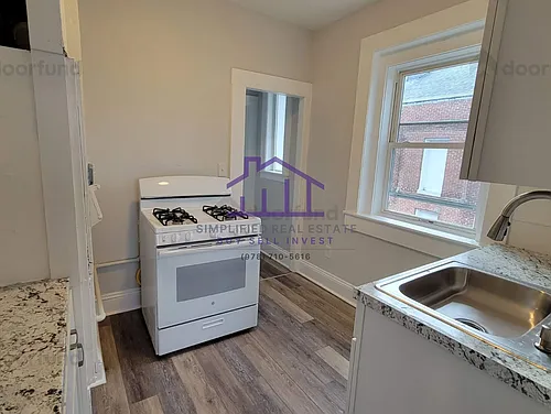 60 Providence St #3R Photo 1