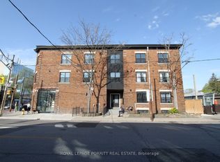 254 Armadale Ave #4, Toronto, ON M6S 3X4