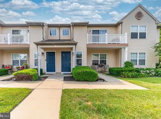 72 Crestmont Dr, Mantua, NJ 08051
