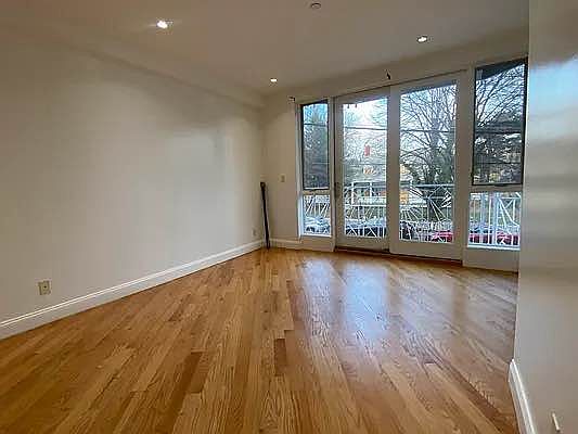 5th image of 1672 E 22nd St APT 3B