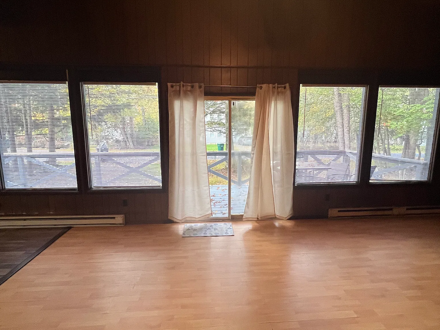 3 bed, 1120 sqft, $1,750 — Photo 3
