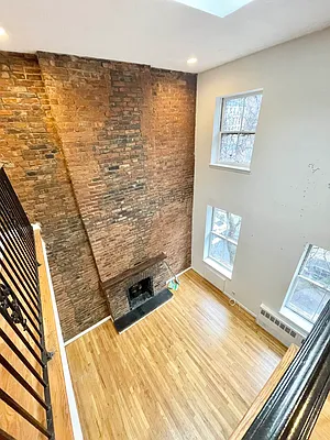 Rented by Voro NYC | media 4