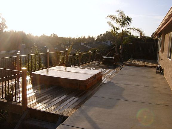 Sweet Deck with Hot tub