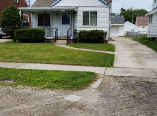 2254 Hinde Rd, Toledo, OH 43607