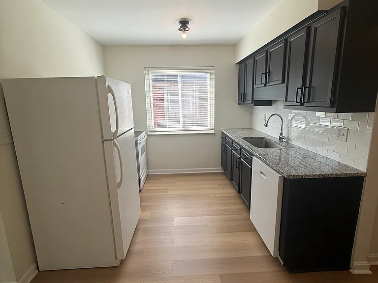 3330 Fortney Ln — Photo 5
