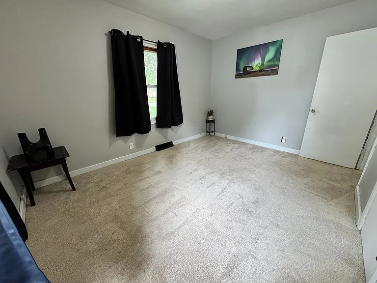 230 E Gilbert Dr — Photo 12