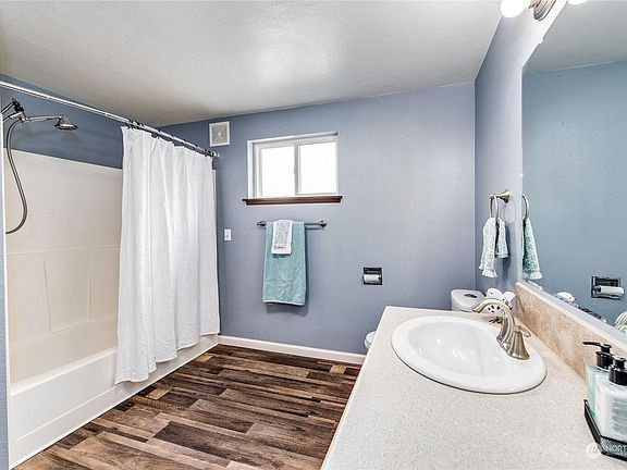 4th image of 4751 SE Horstman Rd Unit D