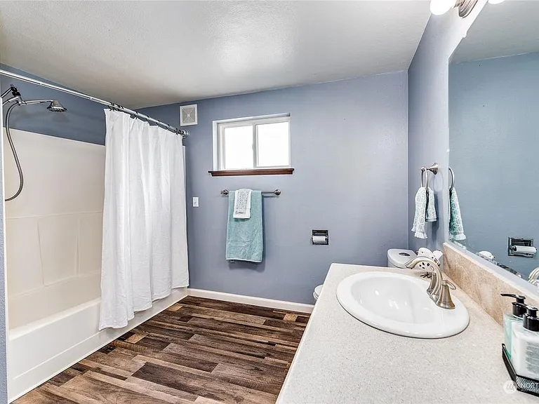 4751 SE Horstman Rd #D — Photo 4
