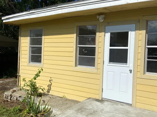 1502 S 27th St, Fort Pierce, FL 34947