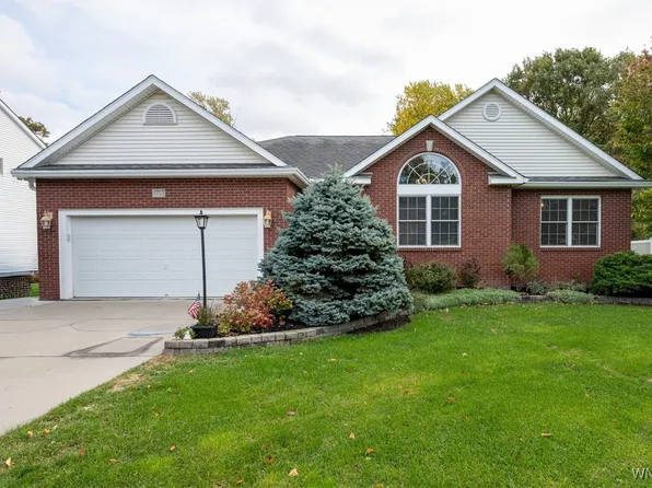 4707 Perry Ct, Lewiston, NY 14092