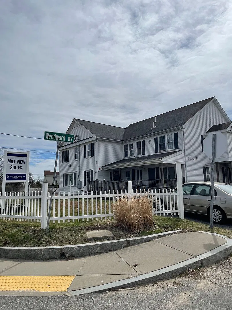 Mill View Suites — Photo 2