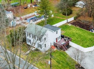 365 Old Main St, Asbury, NJ 08802