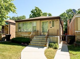 5741 N Jersey Ave, Chicago, IL 60659
