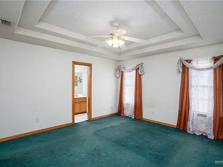 1801 Crown Pointe Blvd — Photo 10