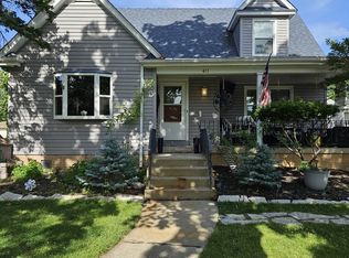 411 N 3rd Ave, Maywood, IL 60153