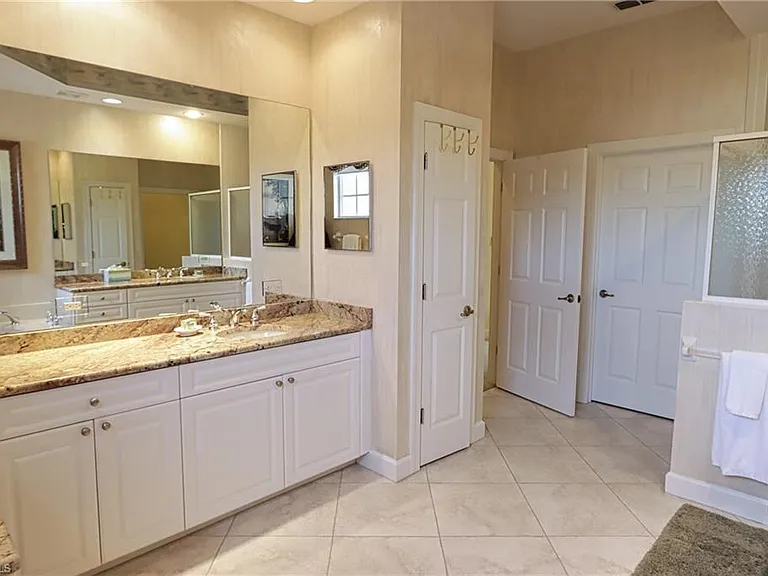 9616 Cypress Hammock Cir #201 — Photo 16