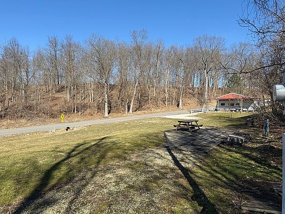 5th image of 23255 Lashley Rd