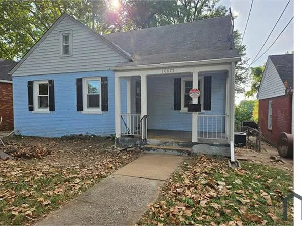 10075 Diamond Dr, Saint Louis, MO 63137