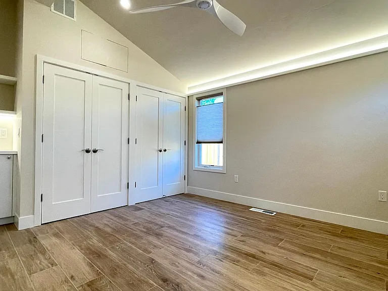 816 Selkirk Pl — Photo 10