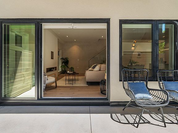 2nd image of 2535 W 39th Ave