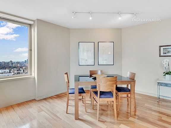 2nd image of 1623 3rd Ave APT 37K