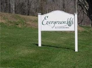 121 Pine Hill Blvd #121, Plymouth, CT