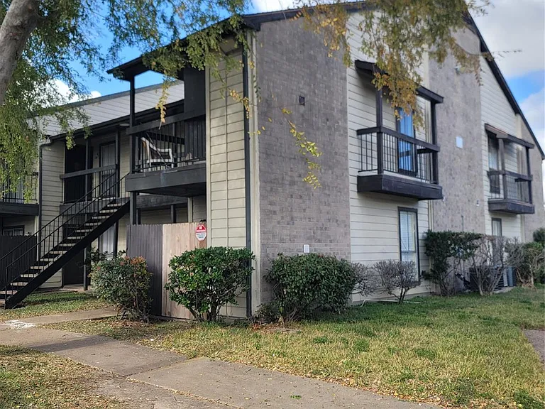12615 Brookglade Cir #409 — Photo 11