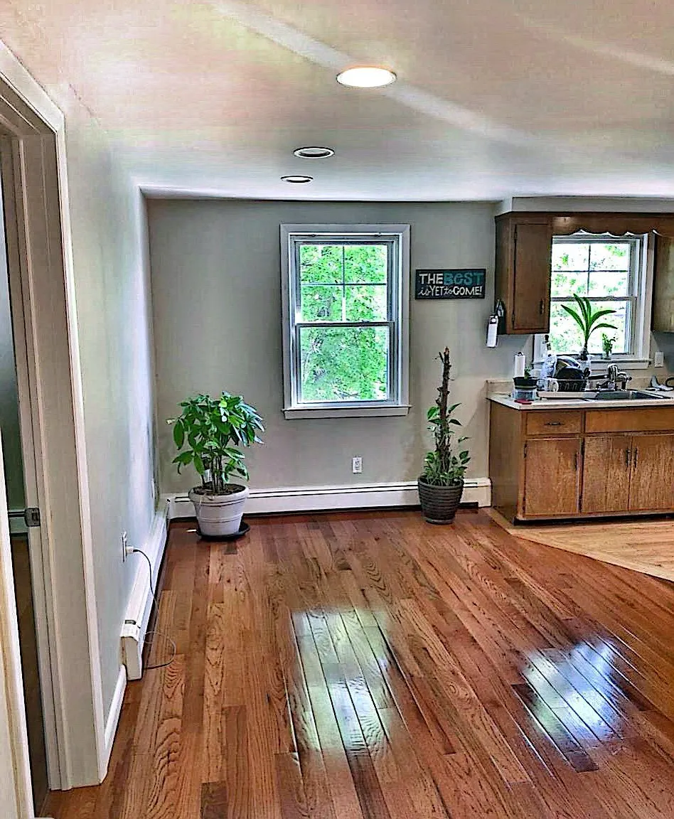 3 bed, 1000 sqft, $3,050 — Photo 3