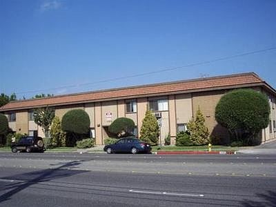1st image of 17818 Woodruff Ave APT 116