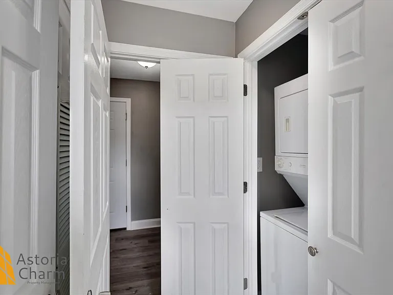 3301 Elgin Ave #303 — Photo 9