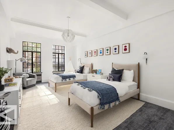 300 Central Park West image 17 of 20