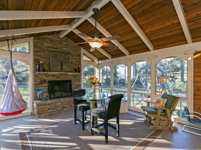 2113 Luray Ct, Dunwoody, GA, 30338