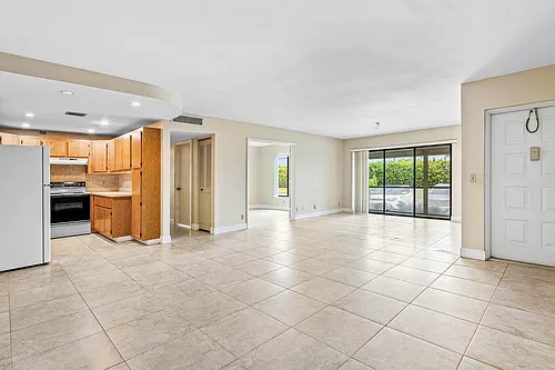 826 Sky Pine Way #D1 Photo 1