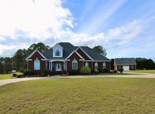 211 Hyde Park Dr, Goldsboro, NC 27530