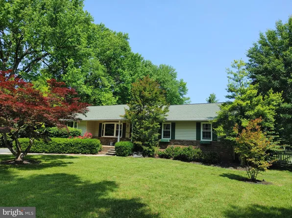 214 Maryland Rd, Stevensville, MD 21666