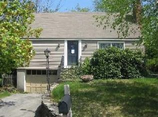 10 Phoenix Rd, Auburn, MA 01501