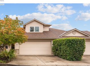 323 NE Fircrest Pl, McMinnville, OR 97128