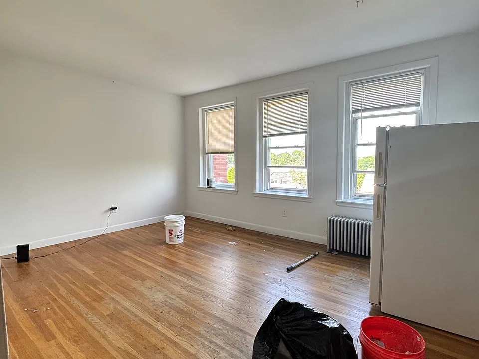 4 Ellsworth Ave #44