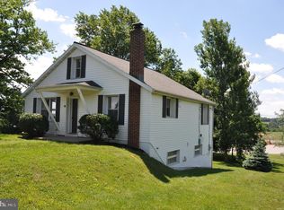 532 E Lancaster St, Red Lion, PA 17356