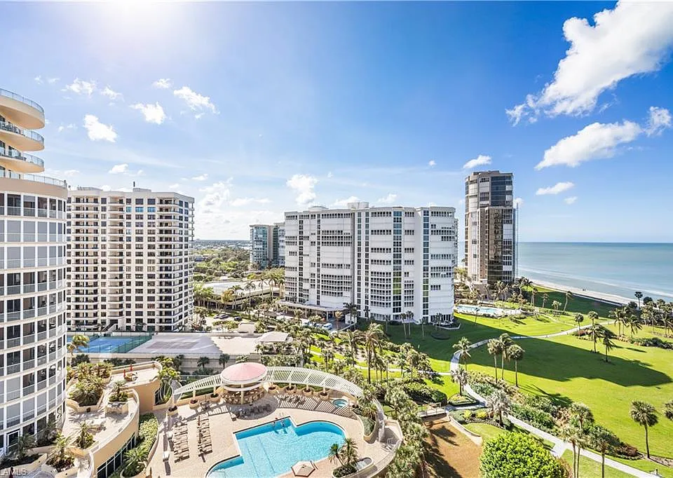4551 Gulf Shore Blvd N #1506