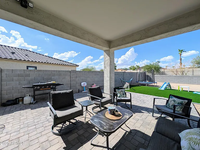24458 W Verlea Dr — Photo 42