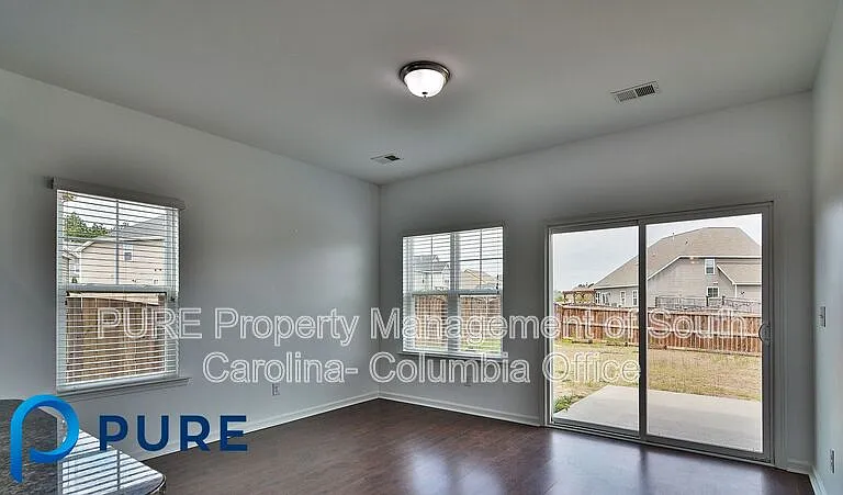 621 Blue Ledge Cir — Photo 26