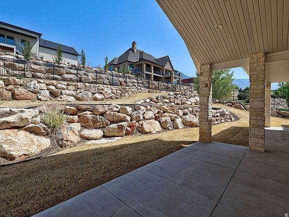 4th image of 1154 Fawn Dr